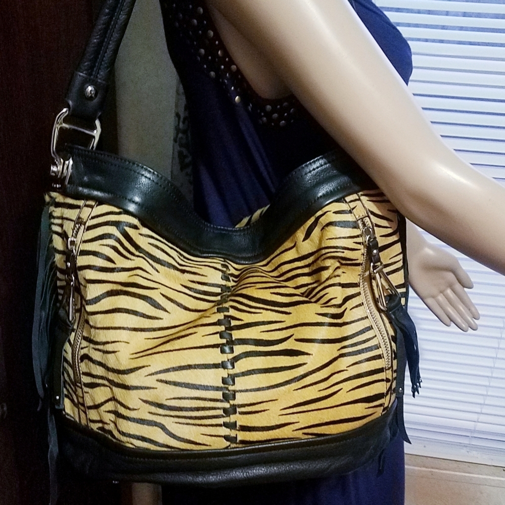 B Makowski purse